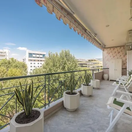 Apartment 3br Next To Panormou Metro! *
